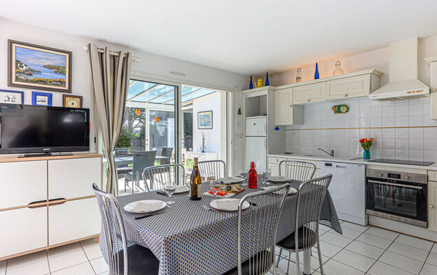 Ty Jeanne - Photo 15