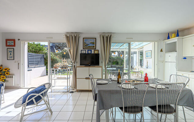 Ty Jeanne - Photo 17